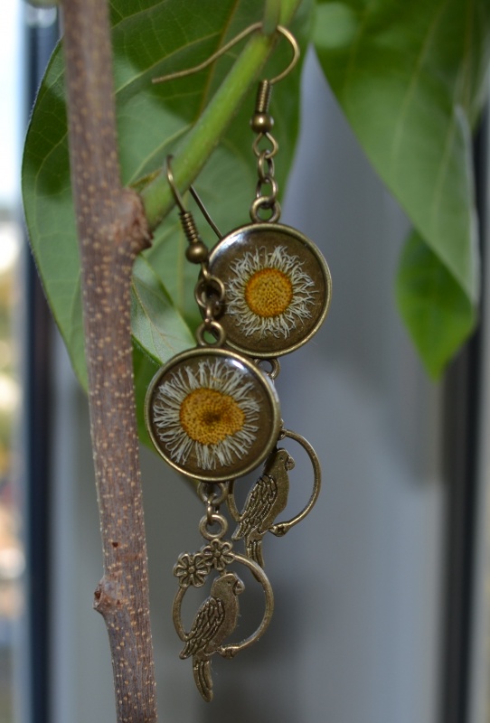 Earrings with camomile picture no. 3