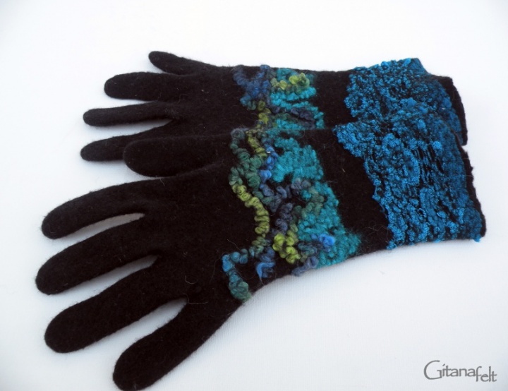 Felt gloves Wave picture no. 2