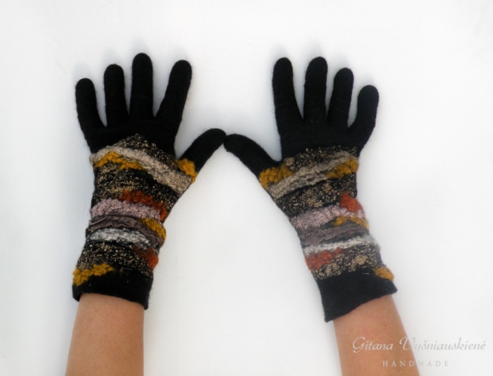 Felt gloves Autumn