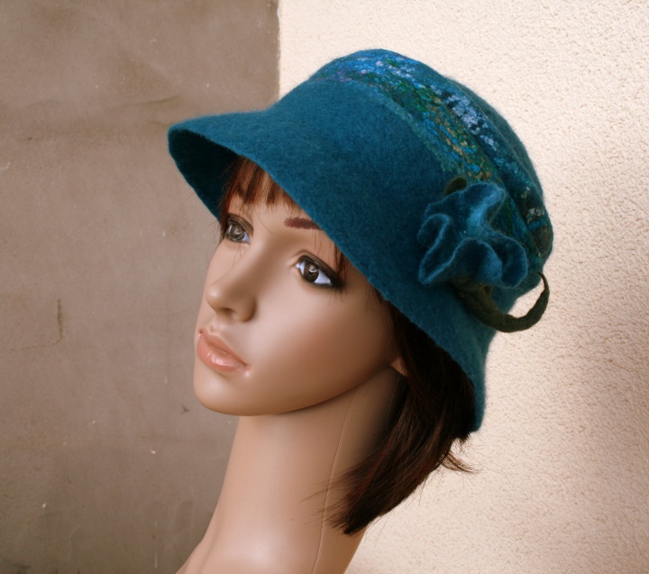 Turquoise magic hat ,, ,,