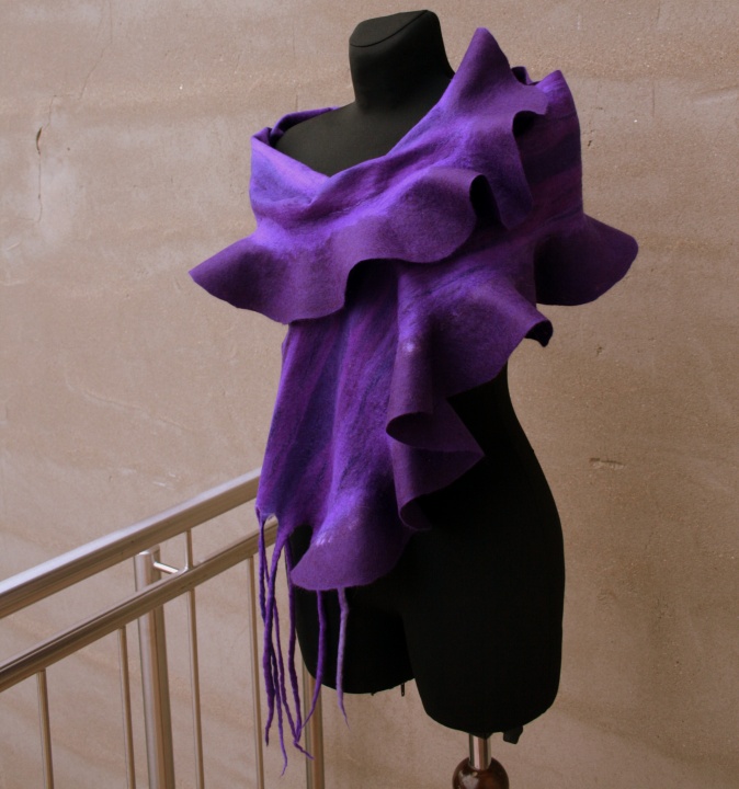 Scarf Purple waves ,, ,, picture no. 2