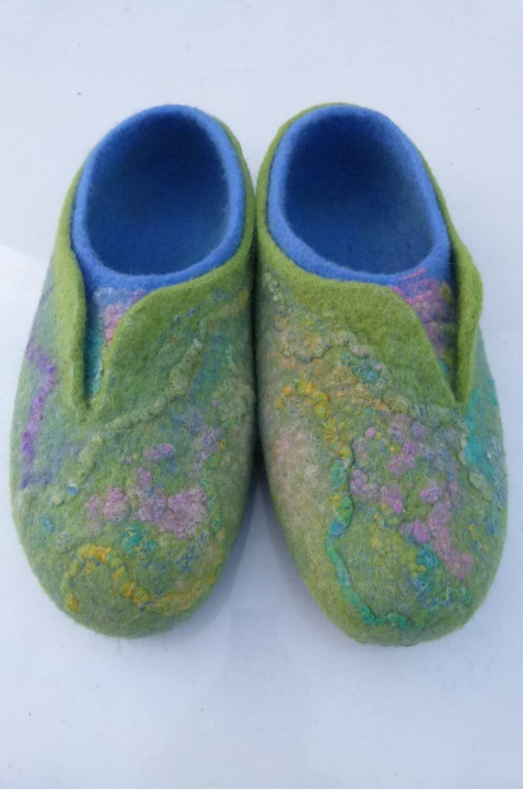 green-blue felted slippers female " vortex "