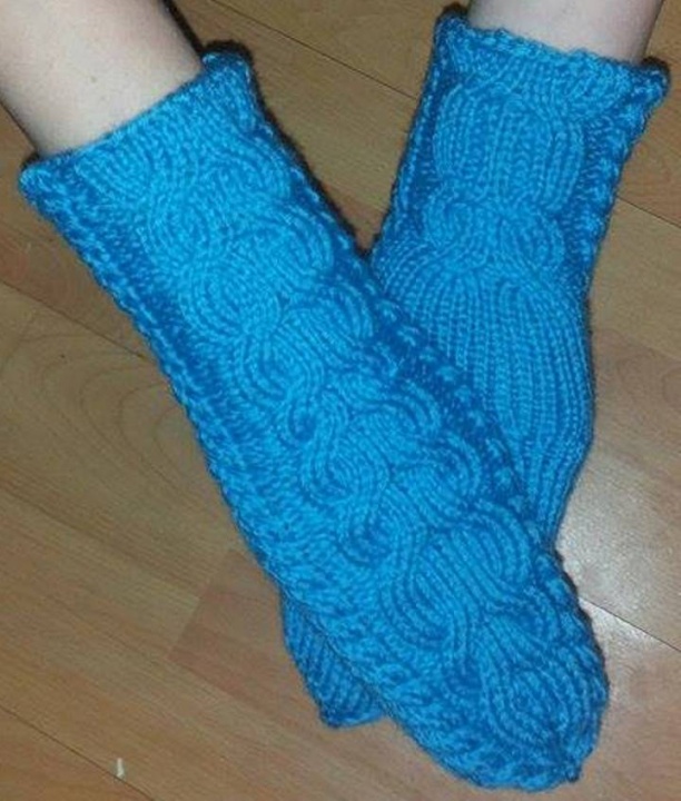 Blue gloves picture no. 3