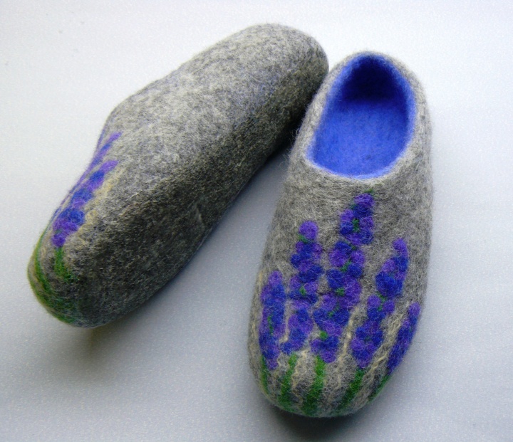 Felt slippers picture no. 3