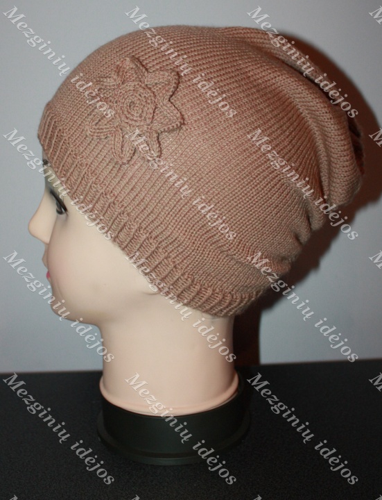 Extended light brown hat