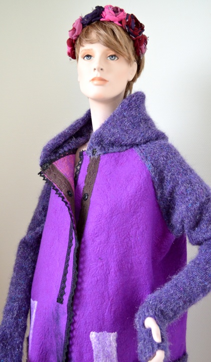 Coat " Syringa " picture no. 3