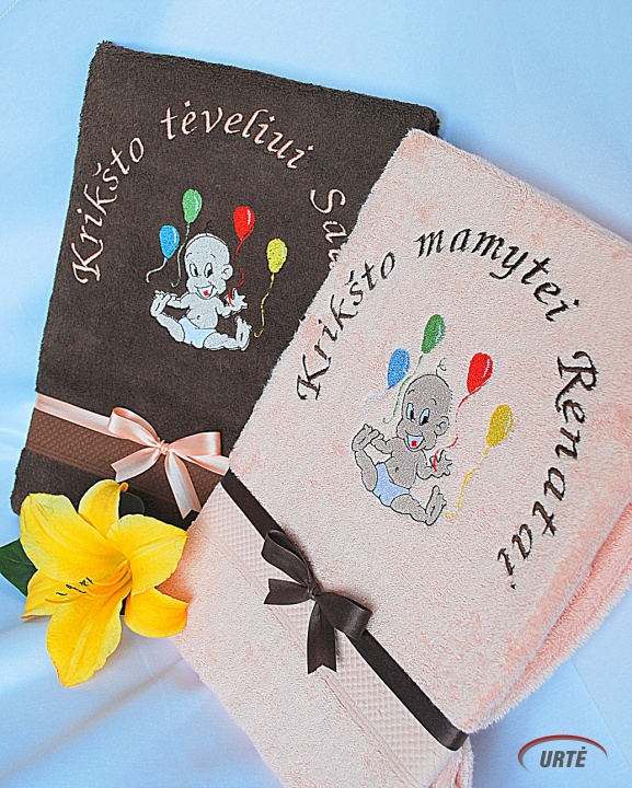 The gift of baptism for parents - Embroidered towels - Balloons