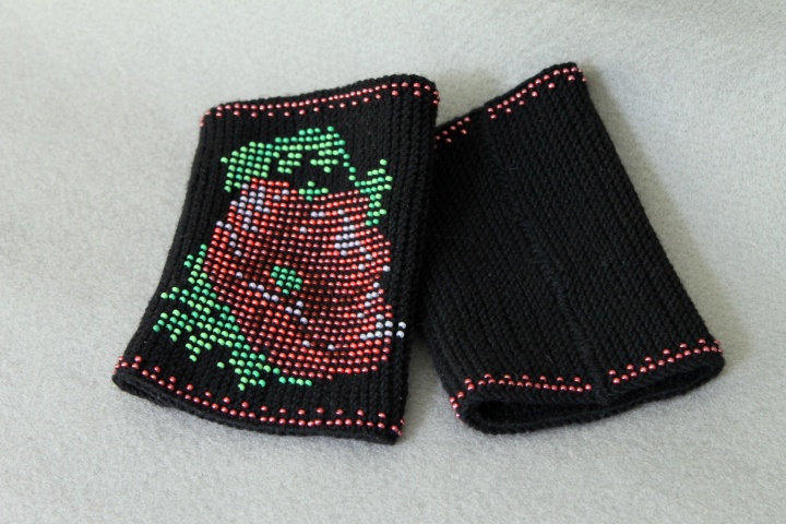 Arm Wrist Warmers Beaded Red Poppies - Unique Handmade Beaded Black Wrist Warmer picture no. 2