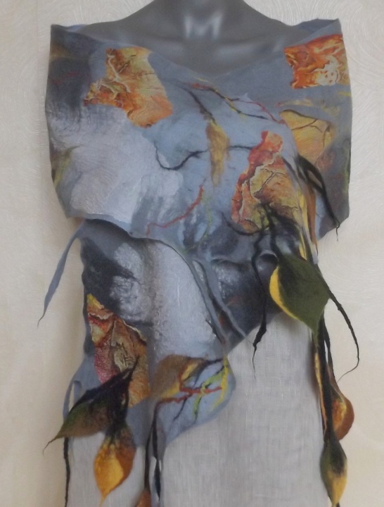 felting processes country with autumn leaves picture no. 3