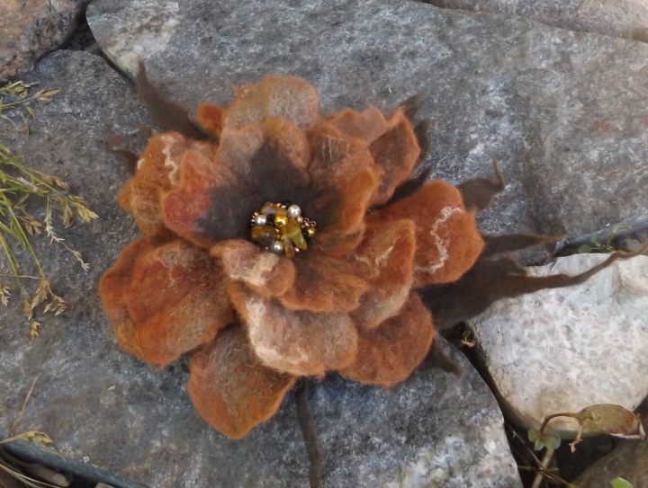 Felted brooch " the autumn "