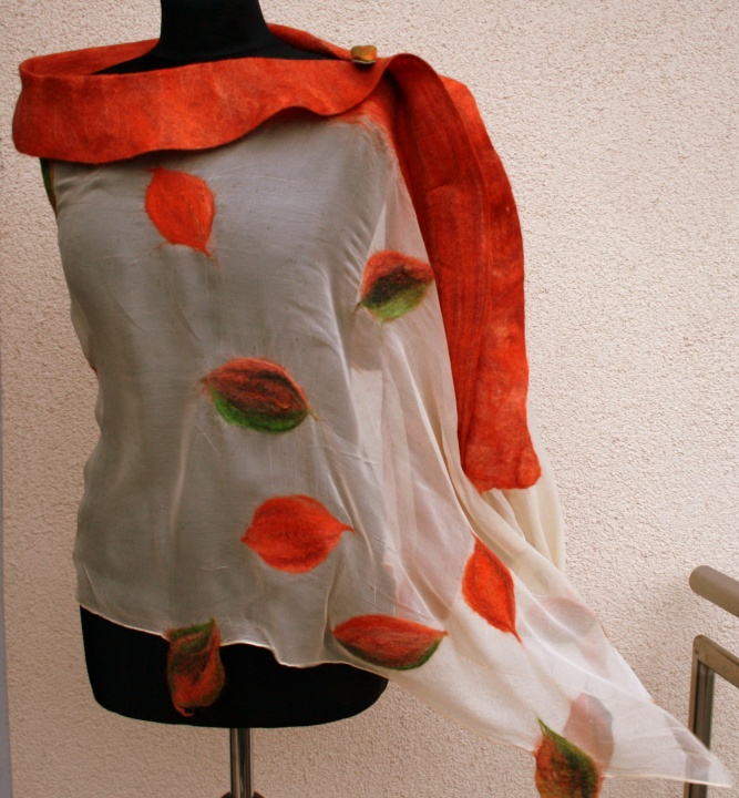 Scarf "Falling Leaves" picture no. 2