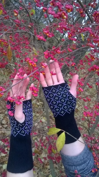 Knitted wristlets with beads - "Autumn"