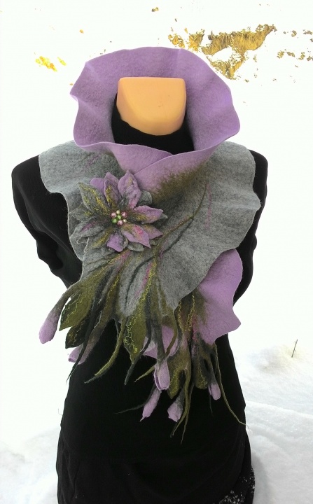 Gray anr purple (lilac) color scarf "Fondness"