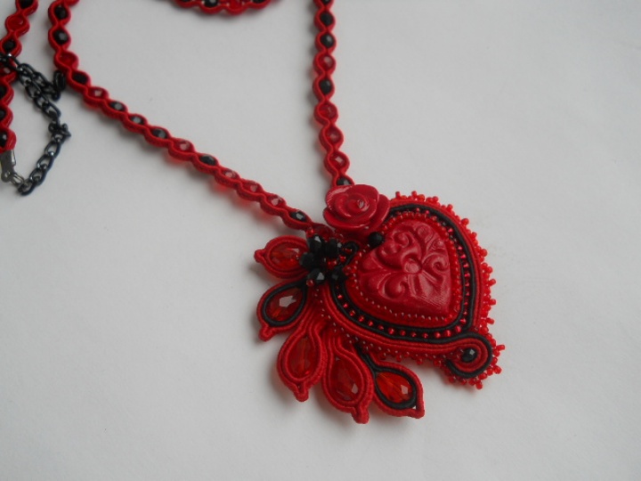 Soutache pendant "Love" picture no. 3