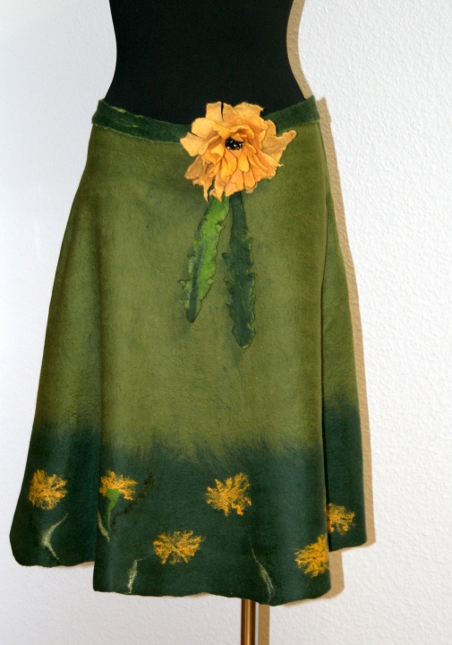 Skirt  ,,DANDELIONS   MEAD,,