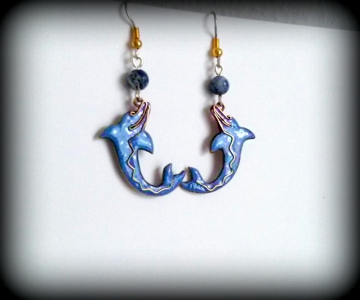 Earrings dolphins