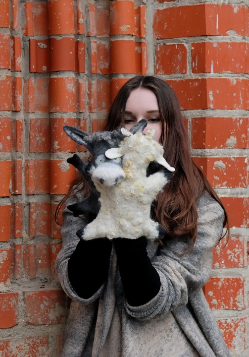 felt toys on hand "friends" donkeys and sheep picture no. 3