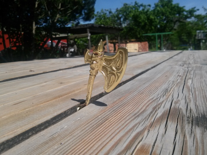 Brass pendant hatchet picture no. 3