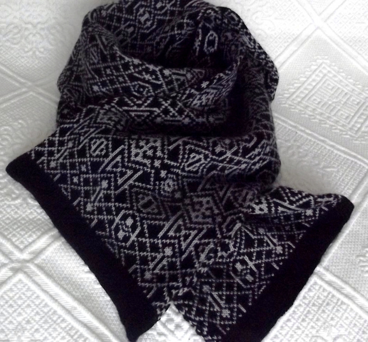 Scarf - Gray Black