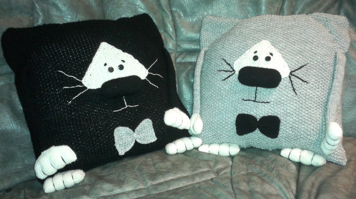 Knitted pillow Cat picture no. 3