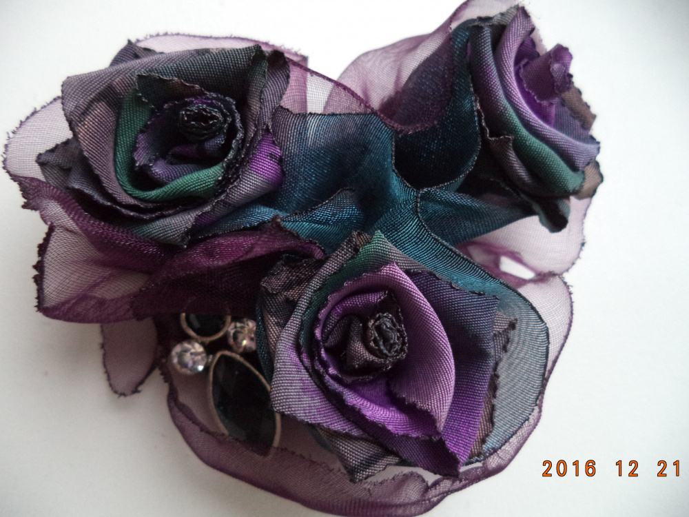 Texlile brooch Flowers