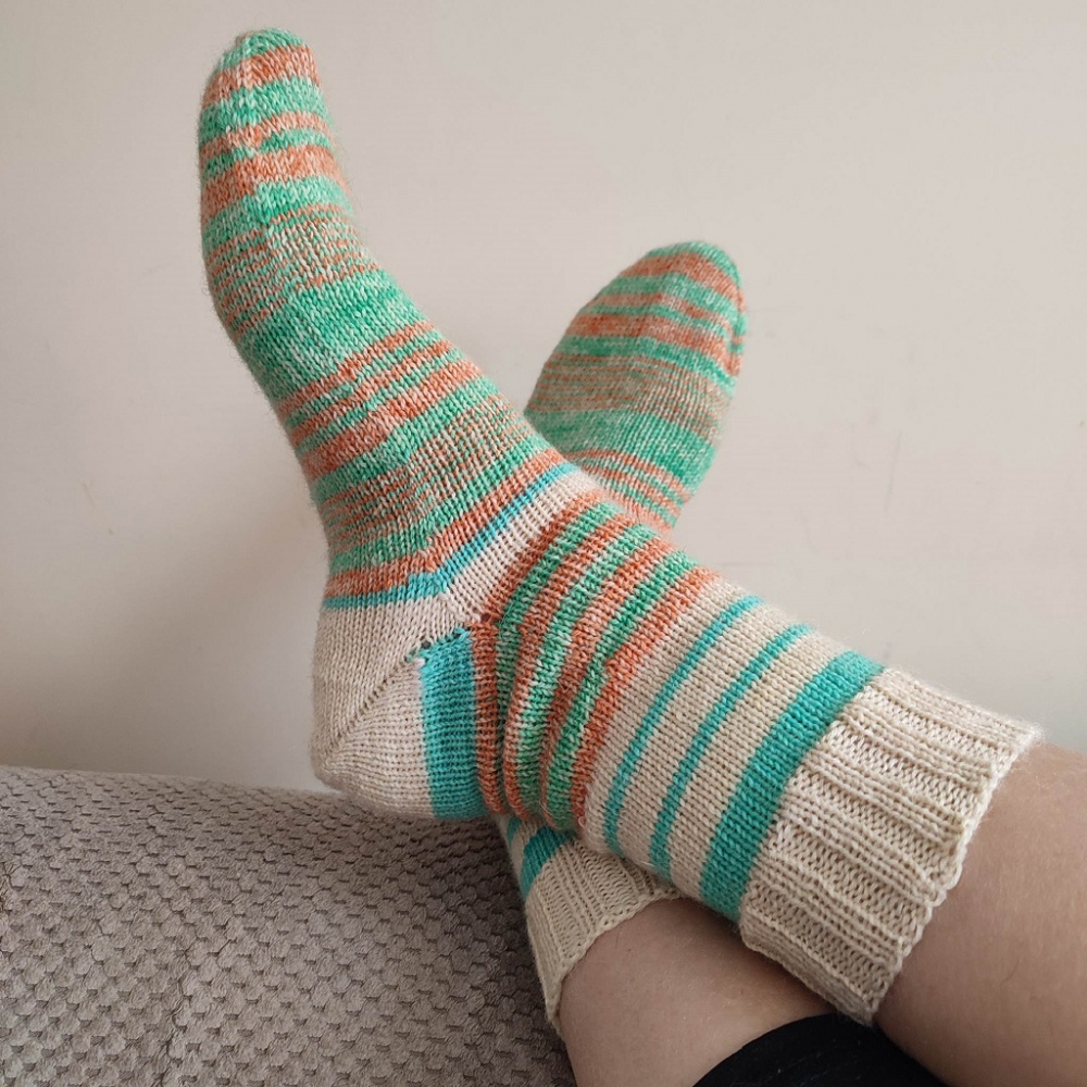 Handmade knitted woolen pattern socks