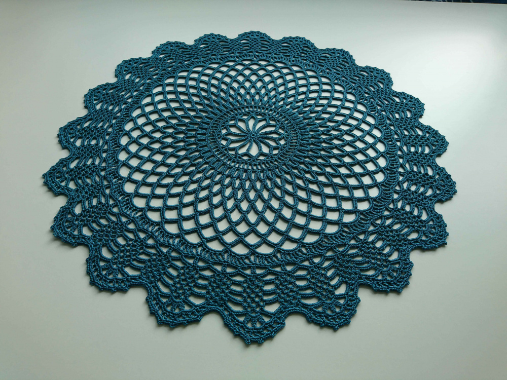 Doily "Infinity", turquoise green picture no. 2