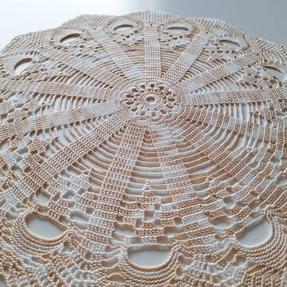 Doily "Fortune" (sand motley) picture no. 2