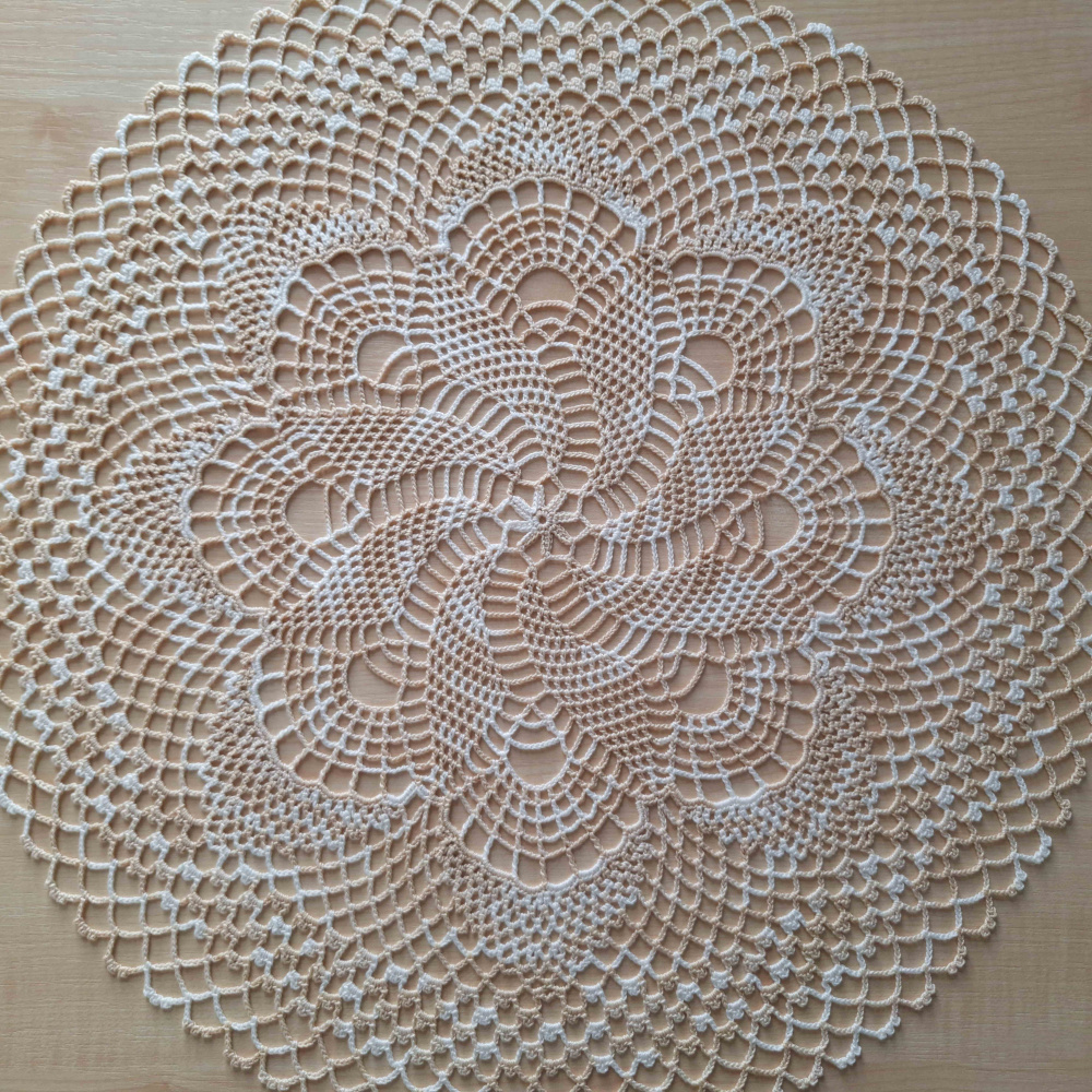 Doily "Dream" (sand motley) picture no. 3