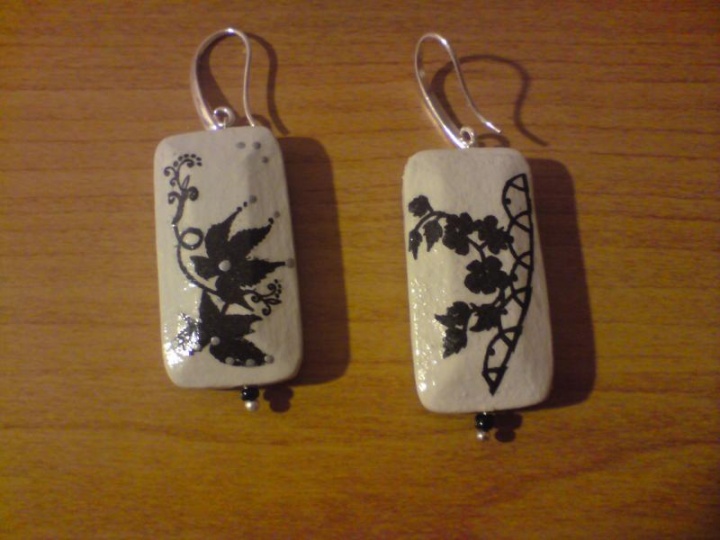 Earrings " black-and-white "