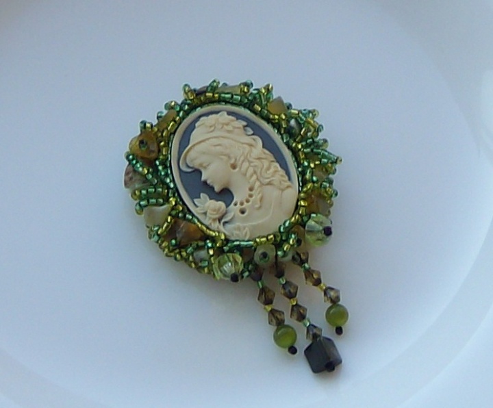 Brooch " Laura "