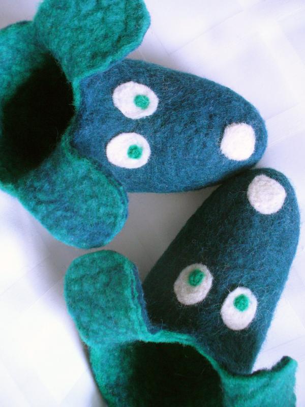 Felt shoes " sunelis "