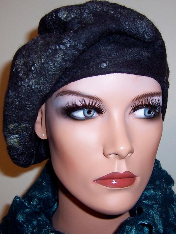 Velta beret " black "