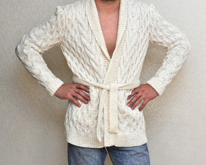 Masculine sweater picture no. 2