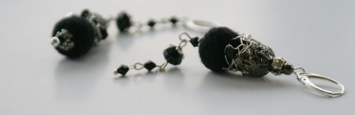 Earrings and bracelet " Everything around " picture no. 2