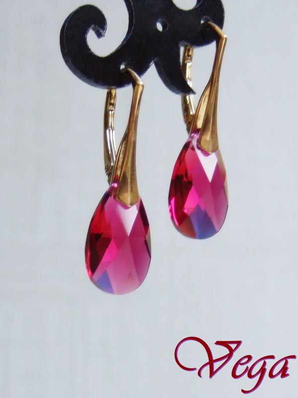 Ruby Pear shape swarovski