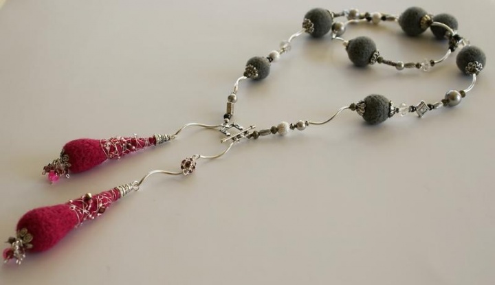 Beads " Grey & amp; Pink "