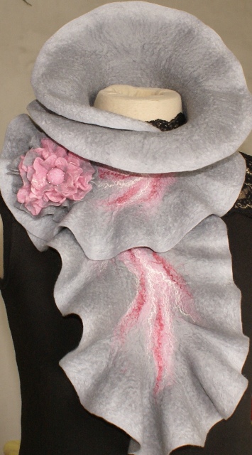 Wool scarf