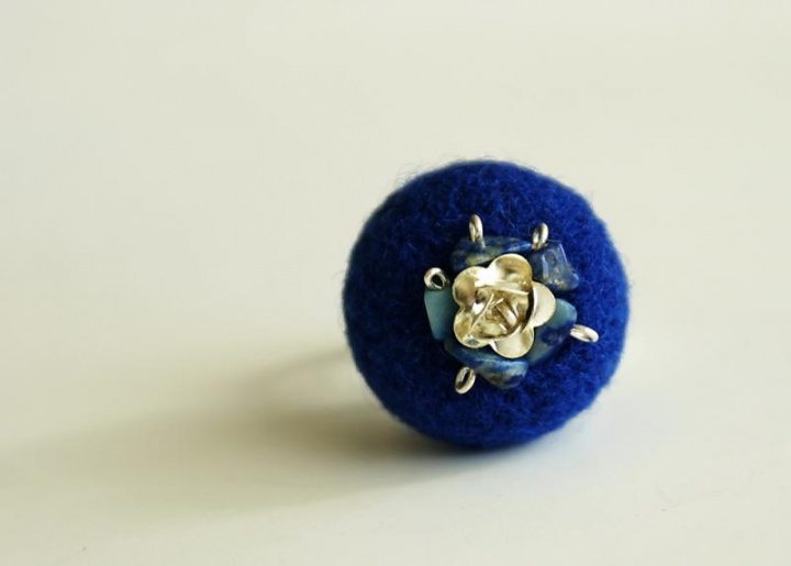 Ring " Blue " picture no. 2