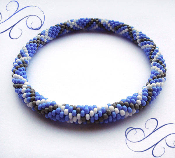 Blue bead crochet rope bracelet