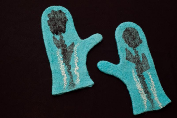 Felted merino wool gloves