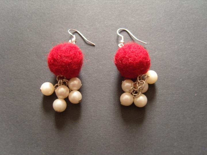 earrings with pearls