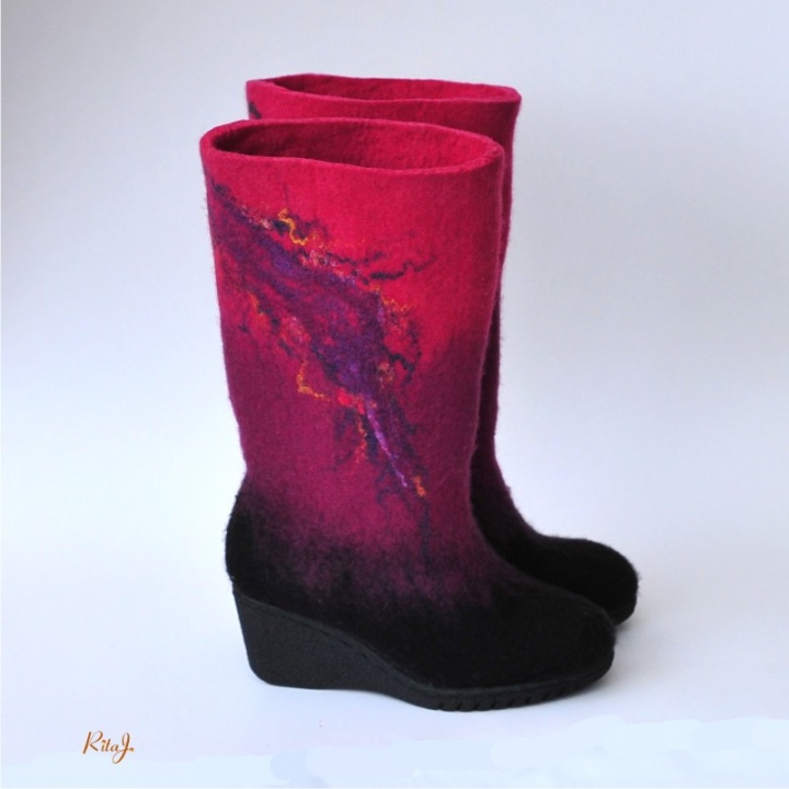 Felt Boots " Pink & amp; purple "