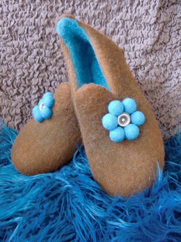 Feminine slippers picture no. 2