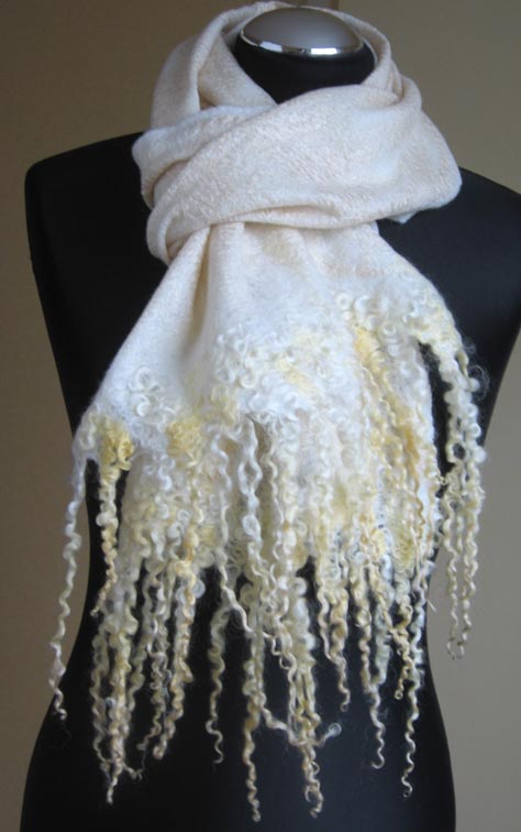 White with " gold silk " picture no. 2