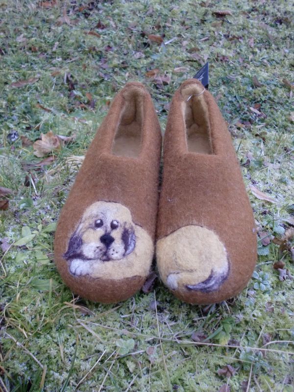 Feminine slippers picture no. 2