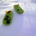 Lion goes to the guests - Shoes & slippers - felting