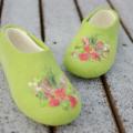 Green tea - Shoes & slippers - felting