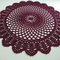 Doily "Infinity", dark raspberry - Tablecloths & napkins - needlework