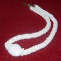 The white tow - Necklace - beadwork